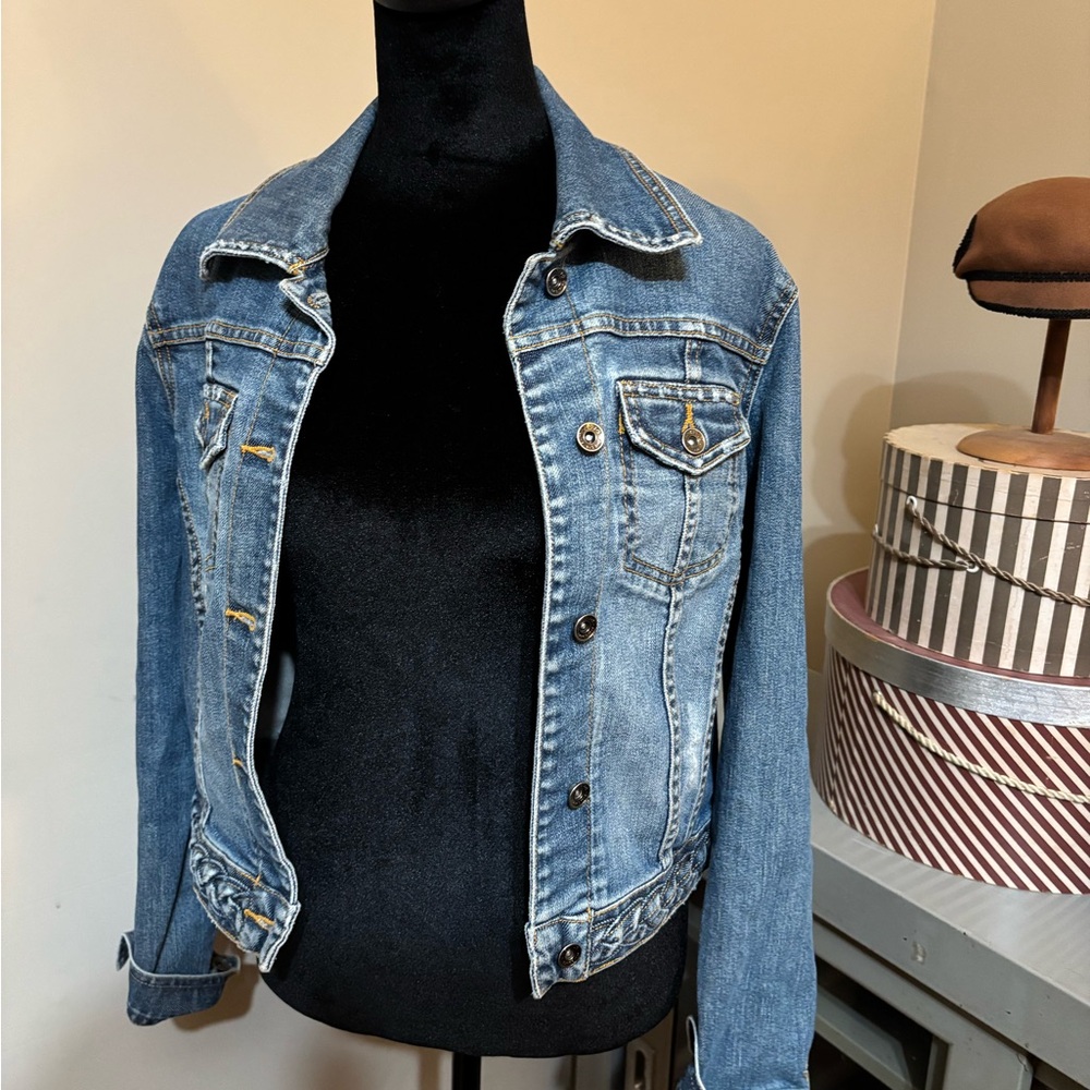 Harold's Classic Blue and Cream Denim